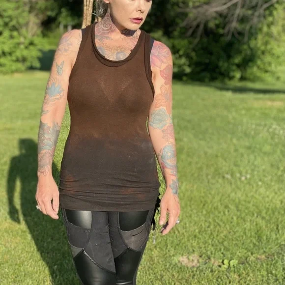 Wildhorse Apparel hand painted top, brand new - Picture 4 of 9